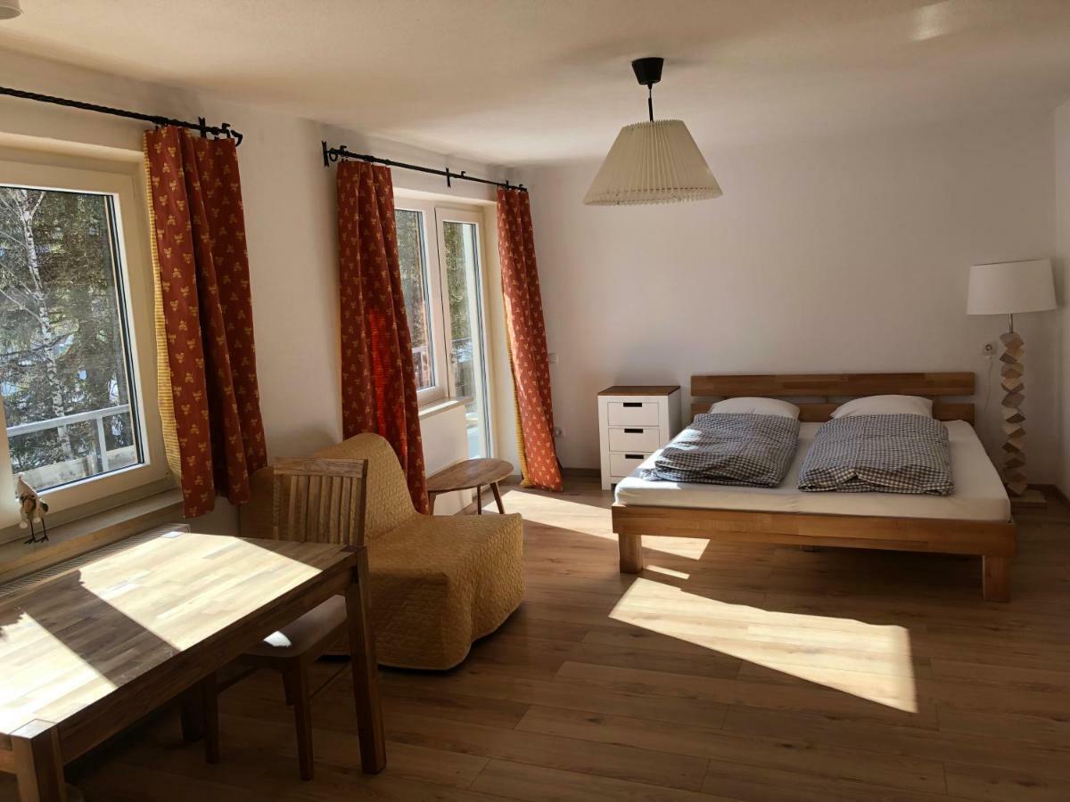 Karwendel-Lodge Шарниц Екстериор снимка