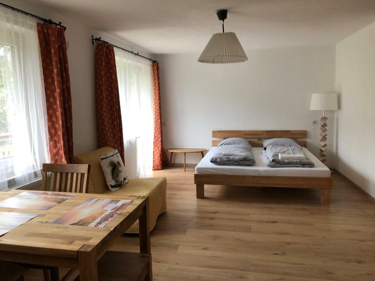 Karwendel-Lodge Шарниц Екстериор снимка